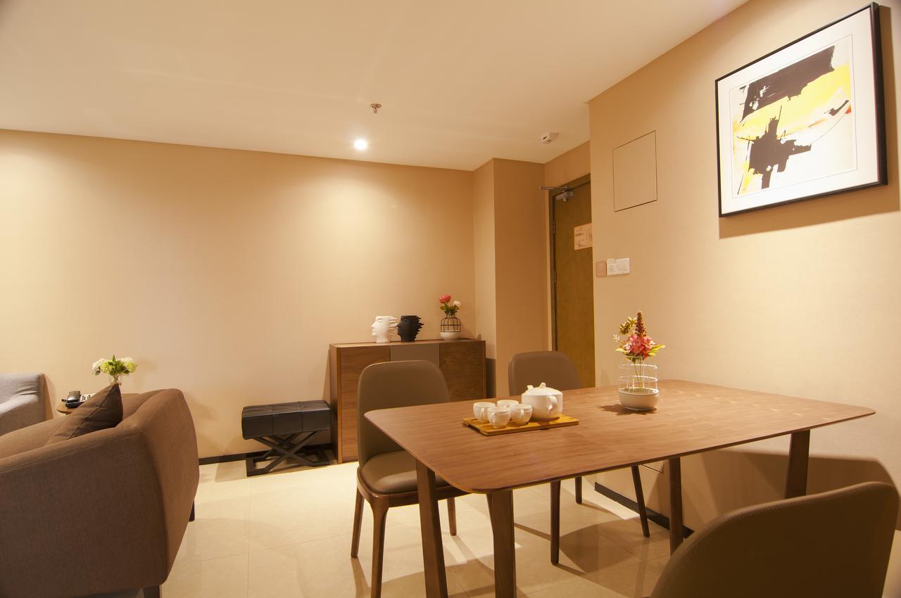 Home Plus Suite Hotel And Apartment Vuhan Dış mekan fotoğraf