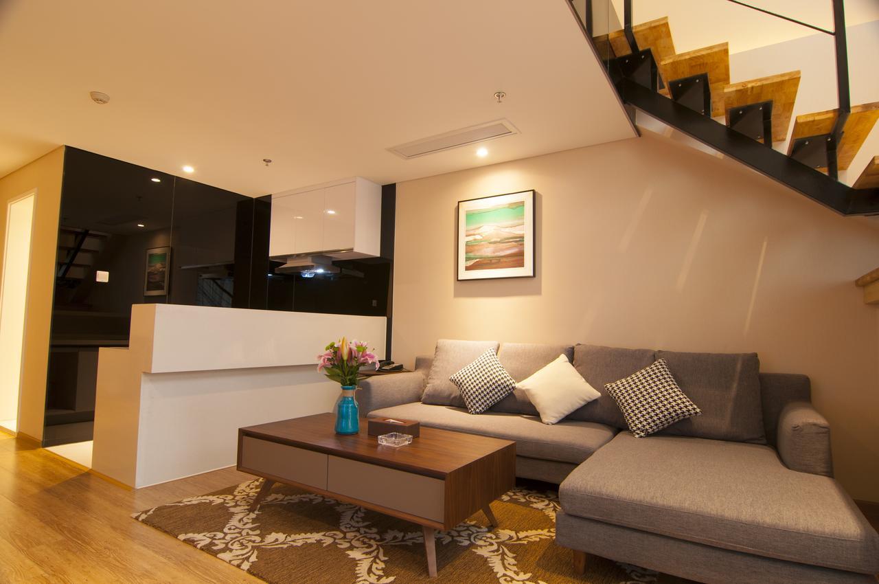 Home Plus Suite Hotel And Apartment Vuhan Dış mekan fotoğraf