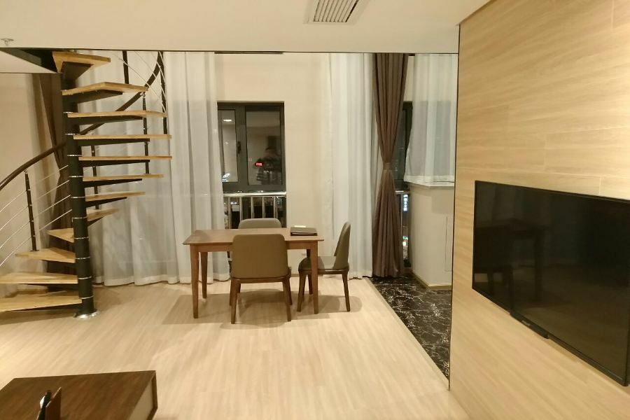 Home Plus Suite Hotel And Apartment Vuhan Dış mekan fotoğraf